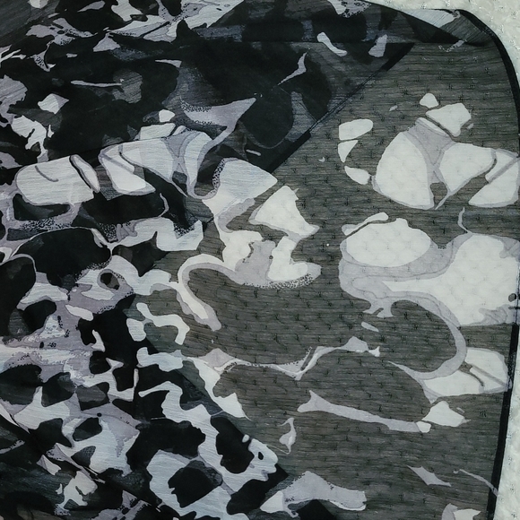 Cleo petites top. - Picture 4 of 4